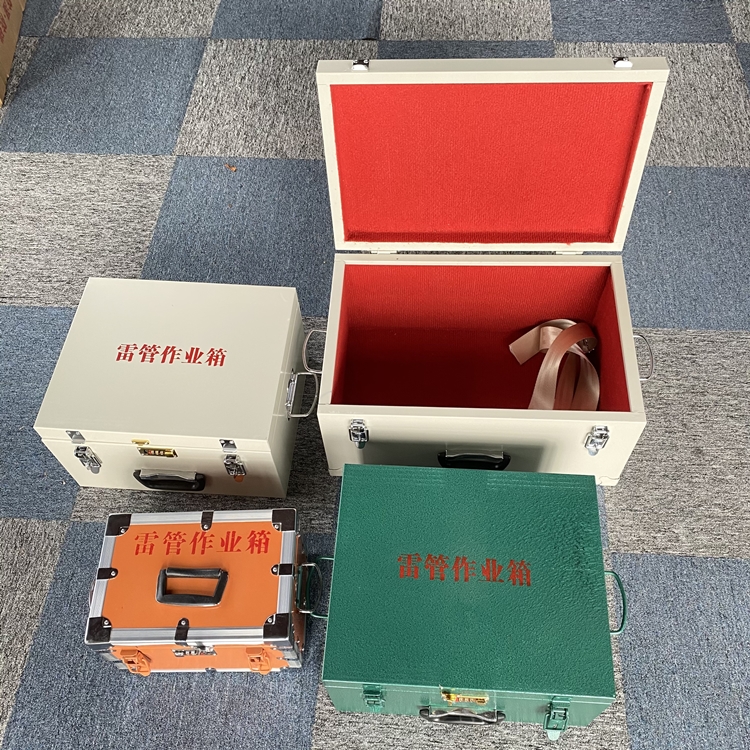 利通爆破工程作业箱如何选择？玻璃钢与传统材质的全面对比